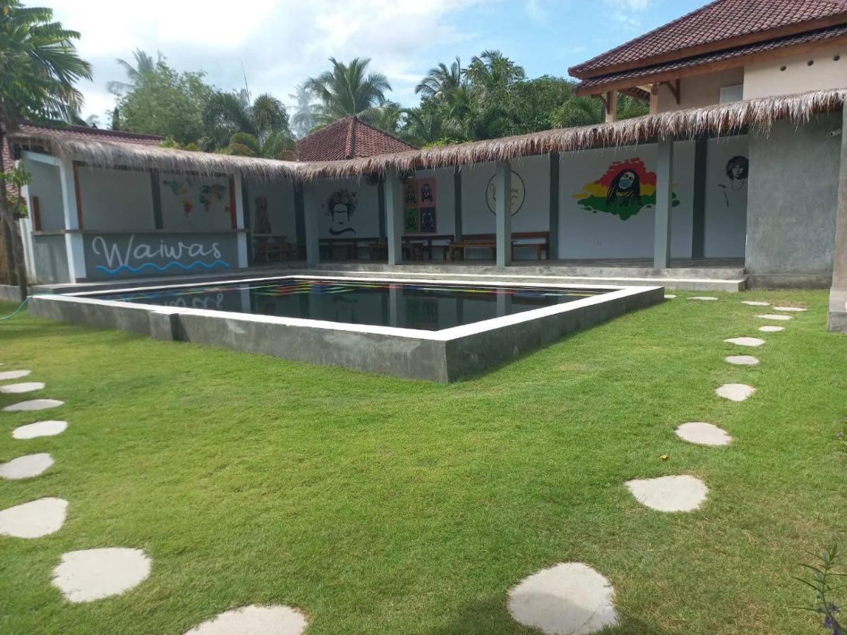 Waiwas Hostel Kuta  Luaran gambar