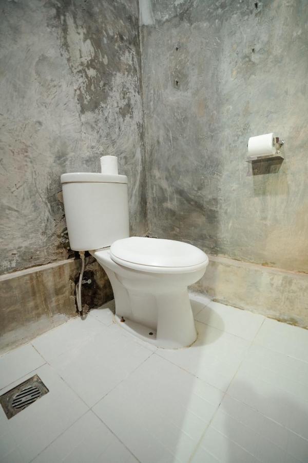 Waiwas Hostel Kuta  Luaran gambar